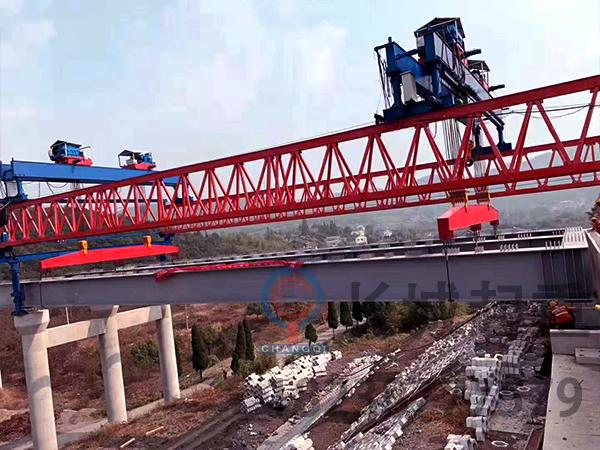 智能化架橋機的首要優勢體現在施工效率