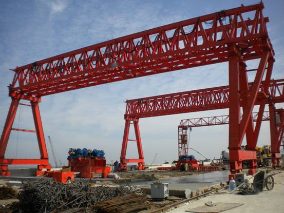 門式起重機(jī)