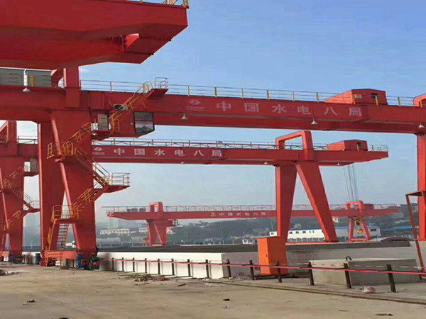 湖北襄陽龍門吊廠家解鎖